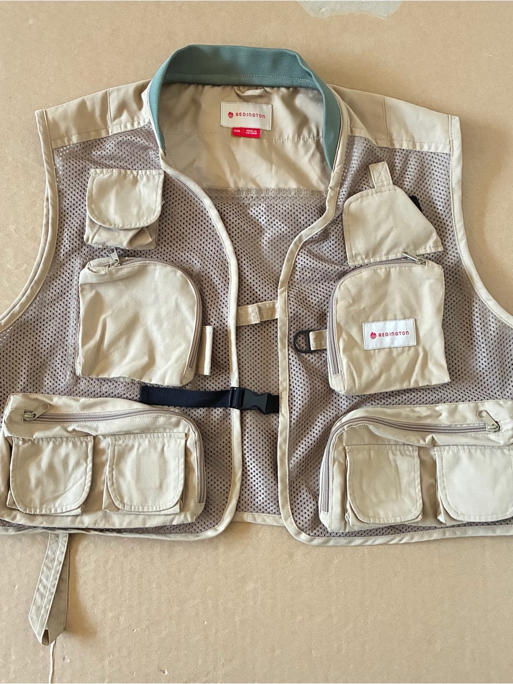 Redington Men's Clark Fork Mesh Fly Fishing Vest Large XL Utility Outdoor Safari
